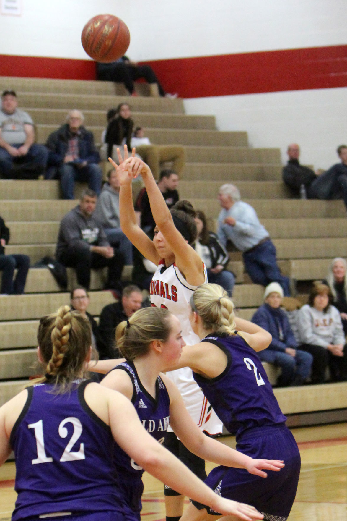 Eau Claire Memorial at Chi-Hi girls basketball 2-8-19